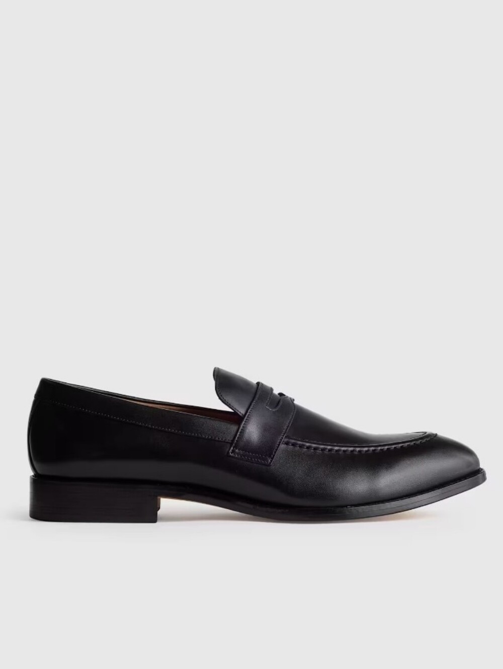 Quince Calfskin Leather Penny Loafer - black
